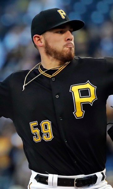 Musgrove pitches 7 solid innings, Pirates beat Padres 2-1